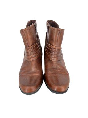 Clarks Bendables Brown Leather Ankle Low Heel Boots Size 9.5